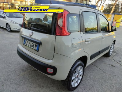 Fiat Panda 0.9 TwinAir Turbo Natural Power Lounge (5)