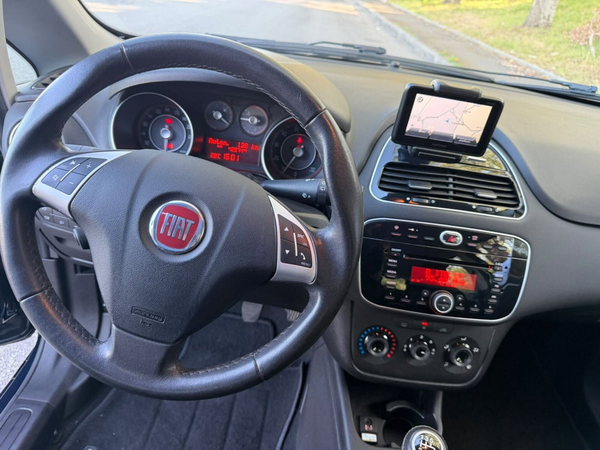 Fiat Punto 1.2 8V 5 porte Lounge (9)
