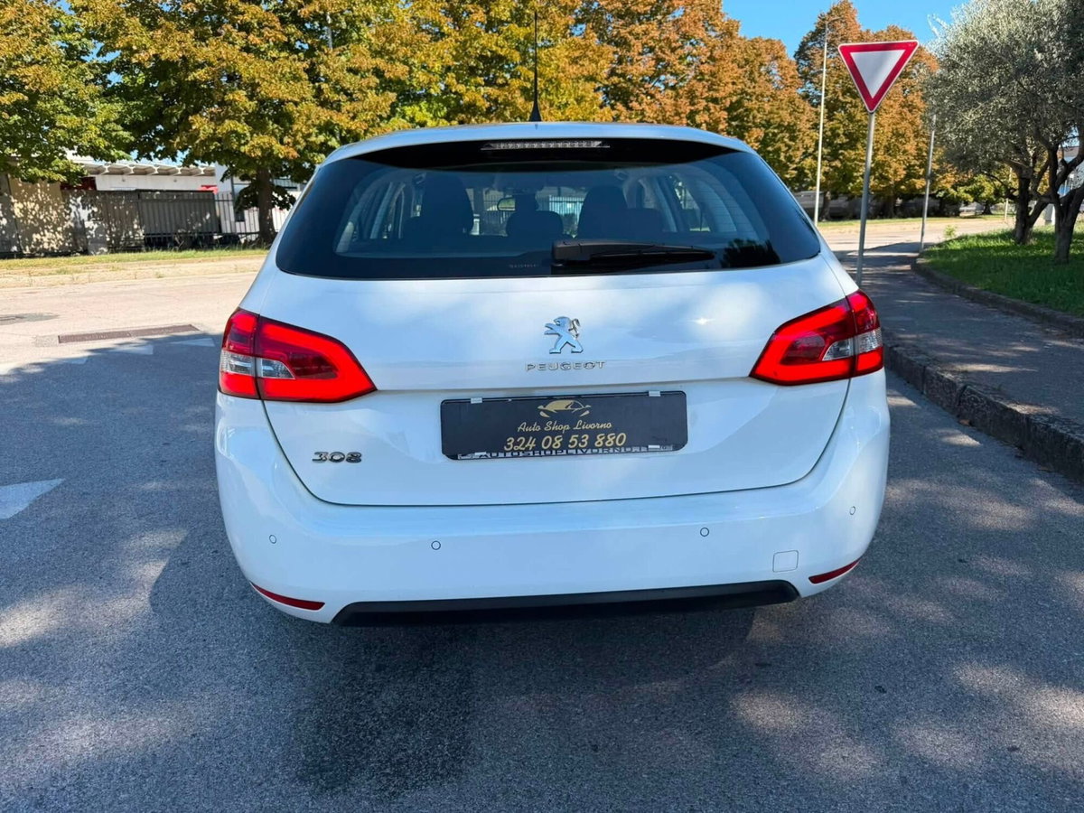 Peugeot 308 BlueHDi 130 S&S EAT8 GT Line (4)