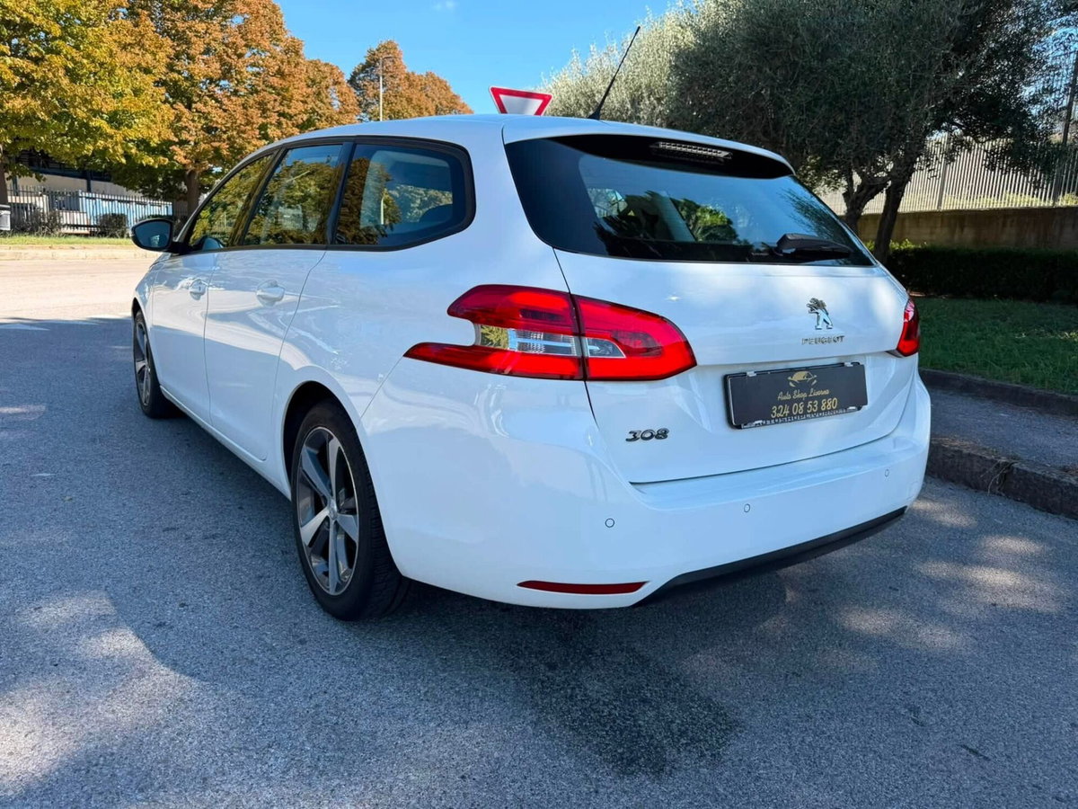 Peugeot 308 BlueHDi 130 S&S EAT8 GT Line (5)