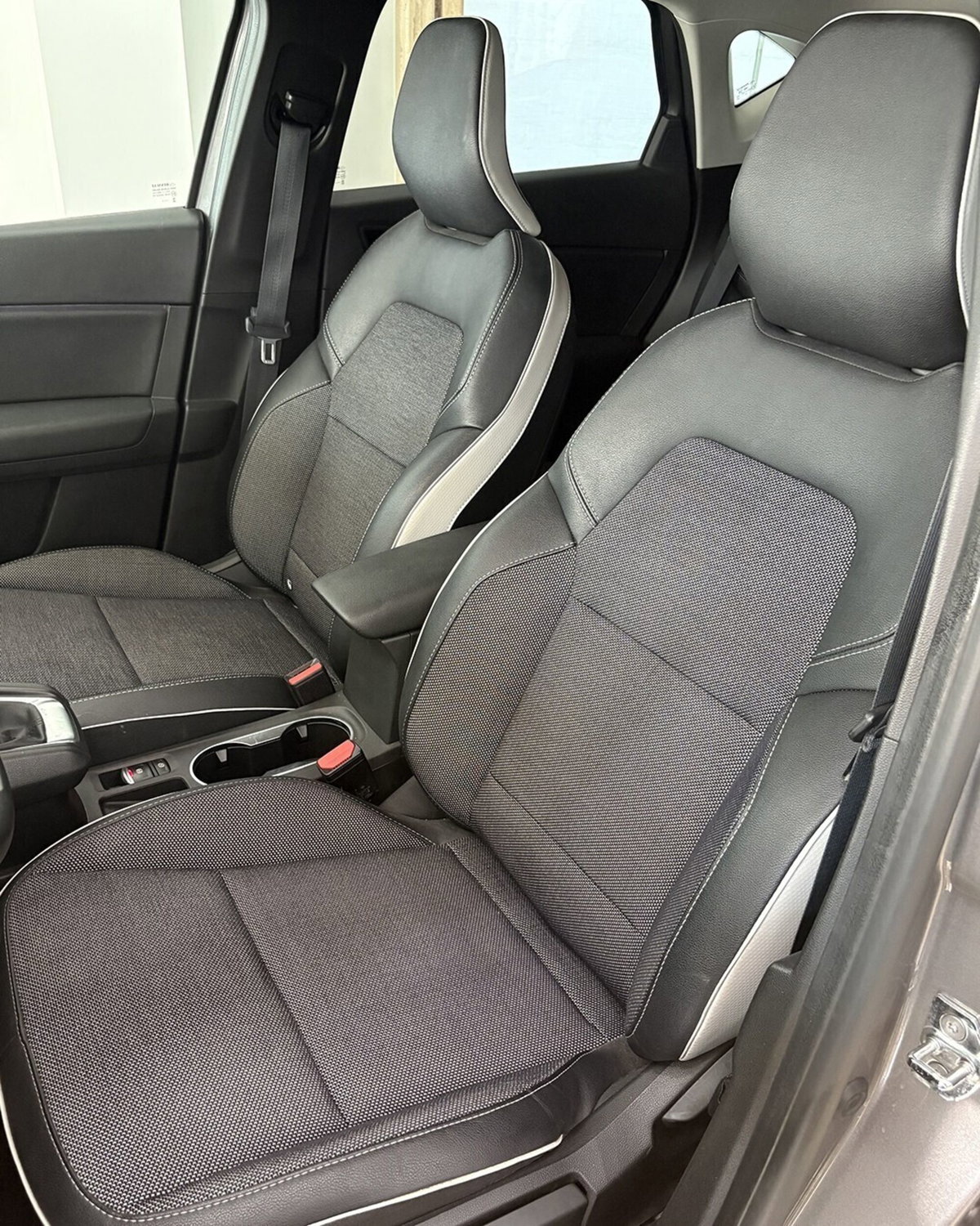 Renault Captur TCe 100 CV GPL FAP Intens (8)