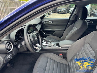 Alfa Romeo Giulia 2.2 Turbodiesel 160 CV AT8 Business (10)