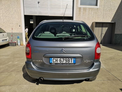 Citroen C4 1.6 HDi 110CV FAP Elegance (2)