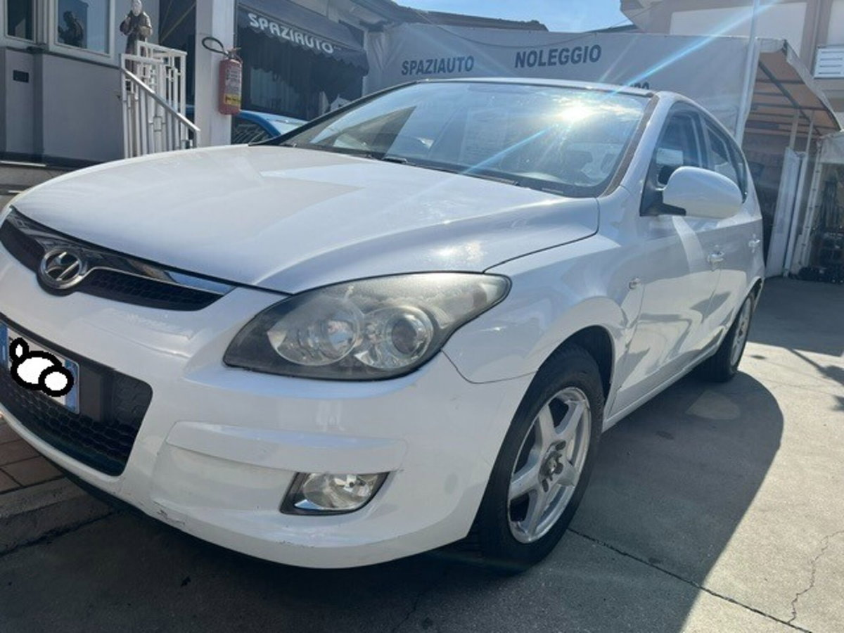 Hyundai i30 1.4 16V 109CV 5p. BlueDr. GPL Active