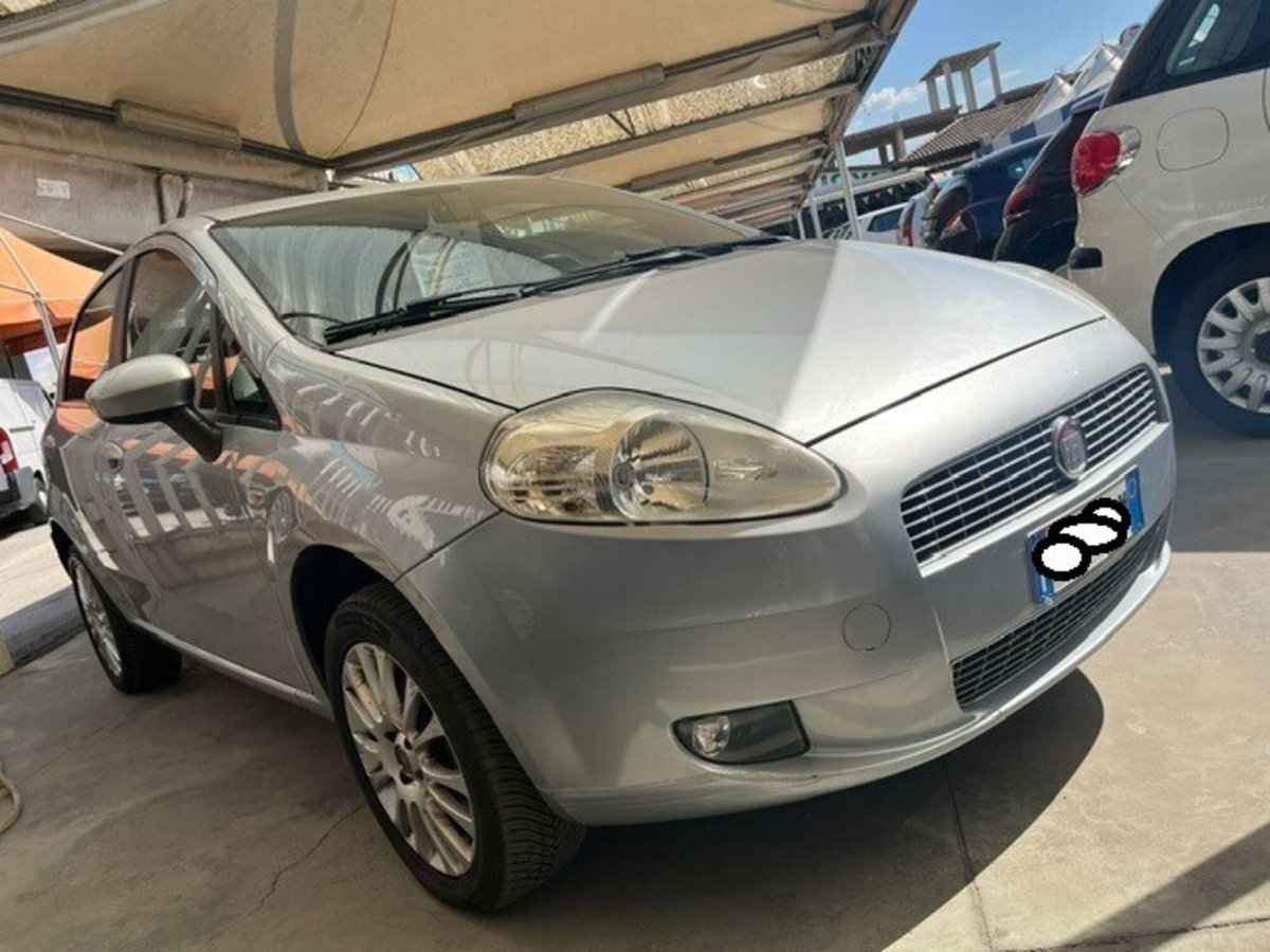 Fiat Grande Punto 1.4 5 porte Dynamic Natural Power (5)