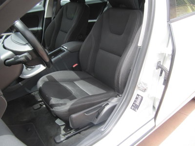 Volvo V60 D2 1.6 (10)