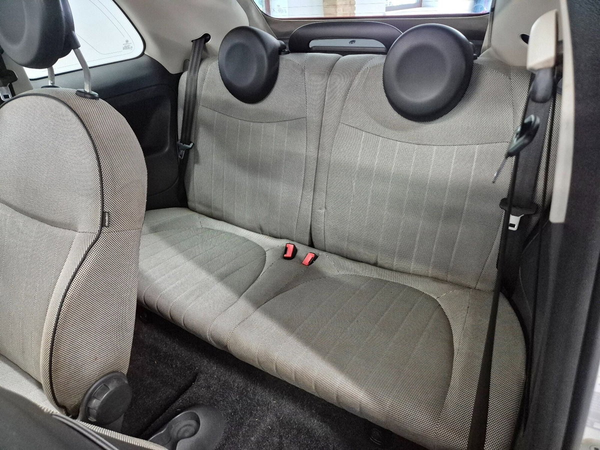 Fiat 500 Cabrio 1.2 Lounge (7)