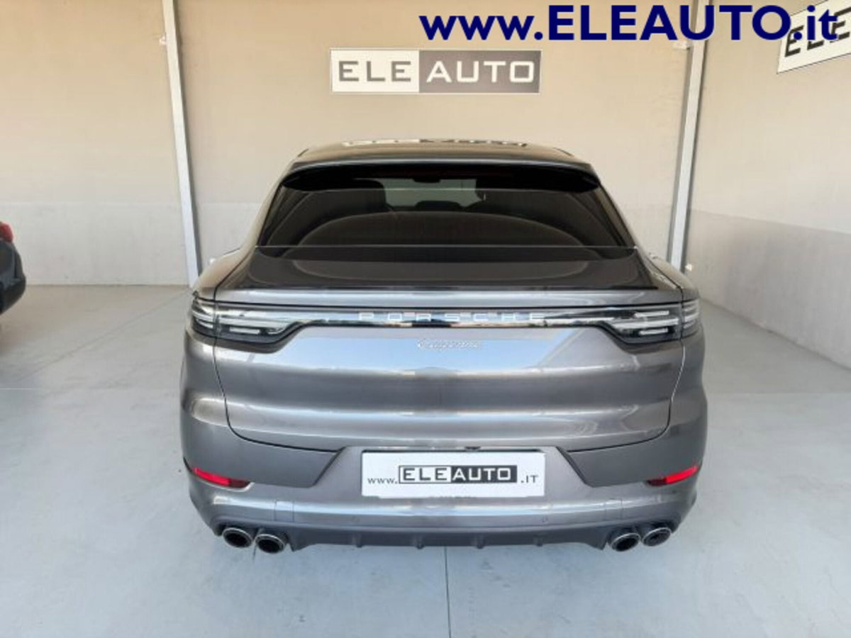 Porsche Cayenne Coupé 3.0 V6 (5)