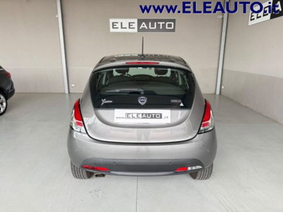 Lancia Ypsilon 1.0 FireFly 5 porte S&S Hybrid Gold Plus (5)