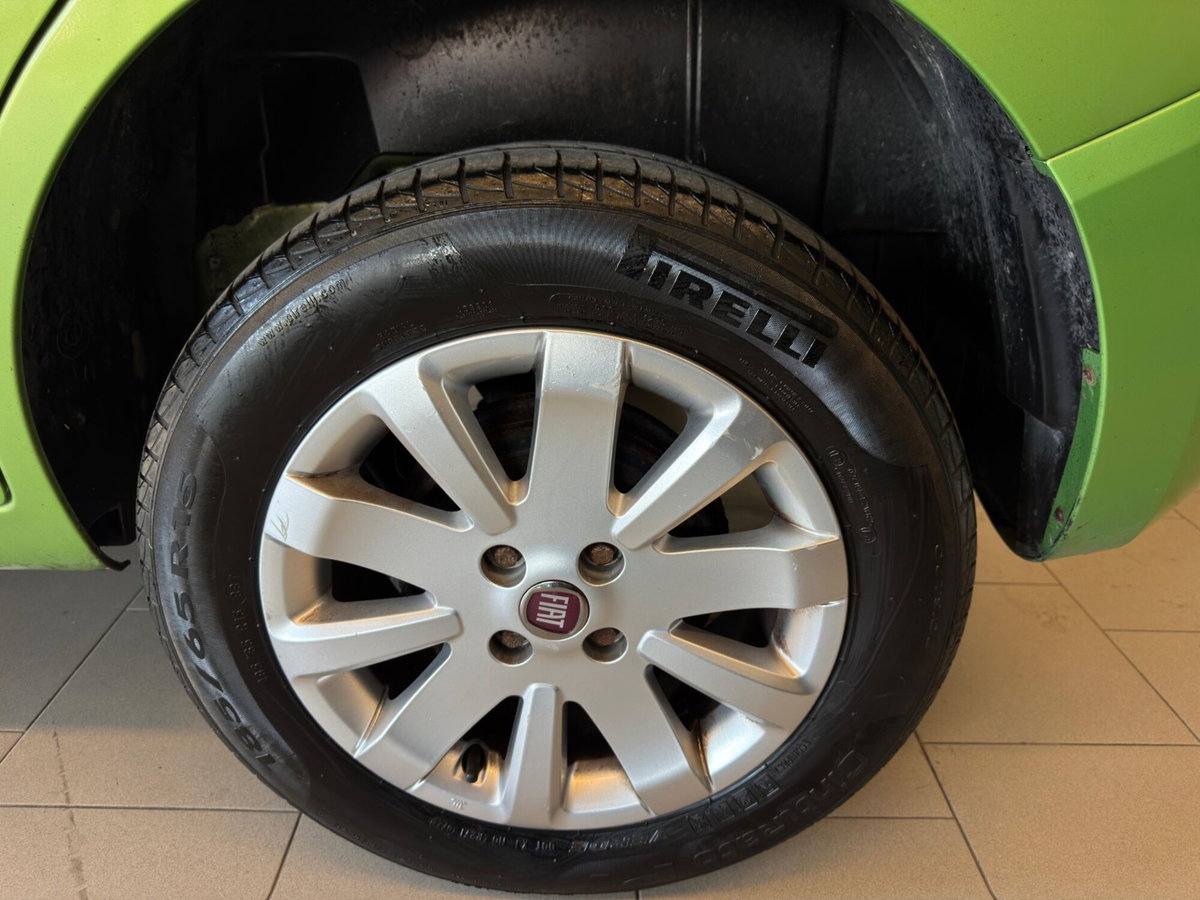 Fiat Qubo 1.3 MJT 95 CV Trekking (15)