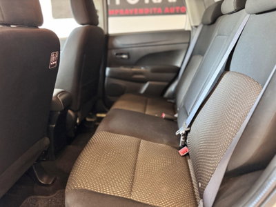 Mitsubishi ASX 1.6 DI-D 114 CV 4WD Intense (13)