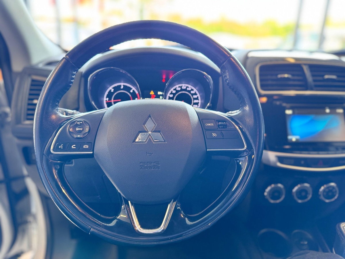 Mitsubishi ASX 1.6 DI-D 114 CV 4WD Intense (9)