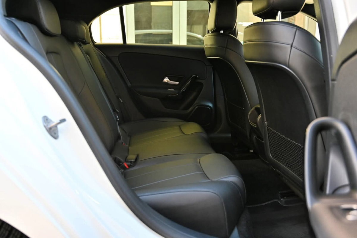 Mercedes-Benz Classe A 180 d Automatic Executive (14)