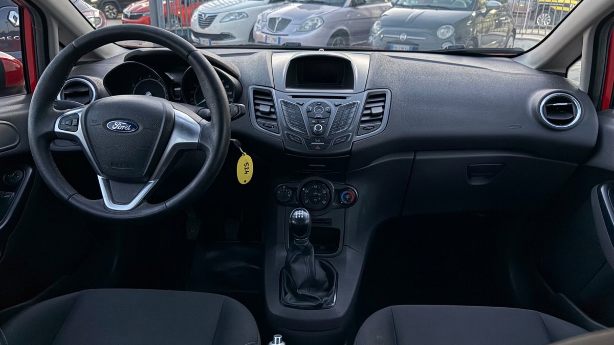 Ford Fiesta 1.2 60CV 5 porte Titanium (15)