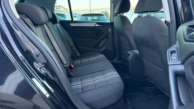 Volkswagen Golf 1.6 TDI 5p. Comfortline BlueMotion Technology (14)