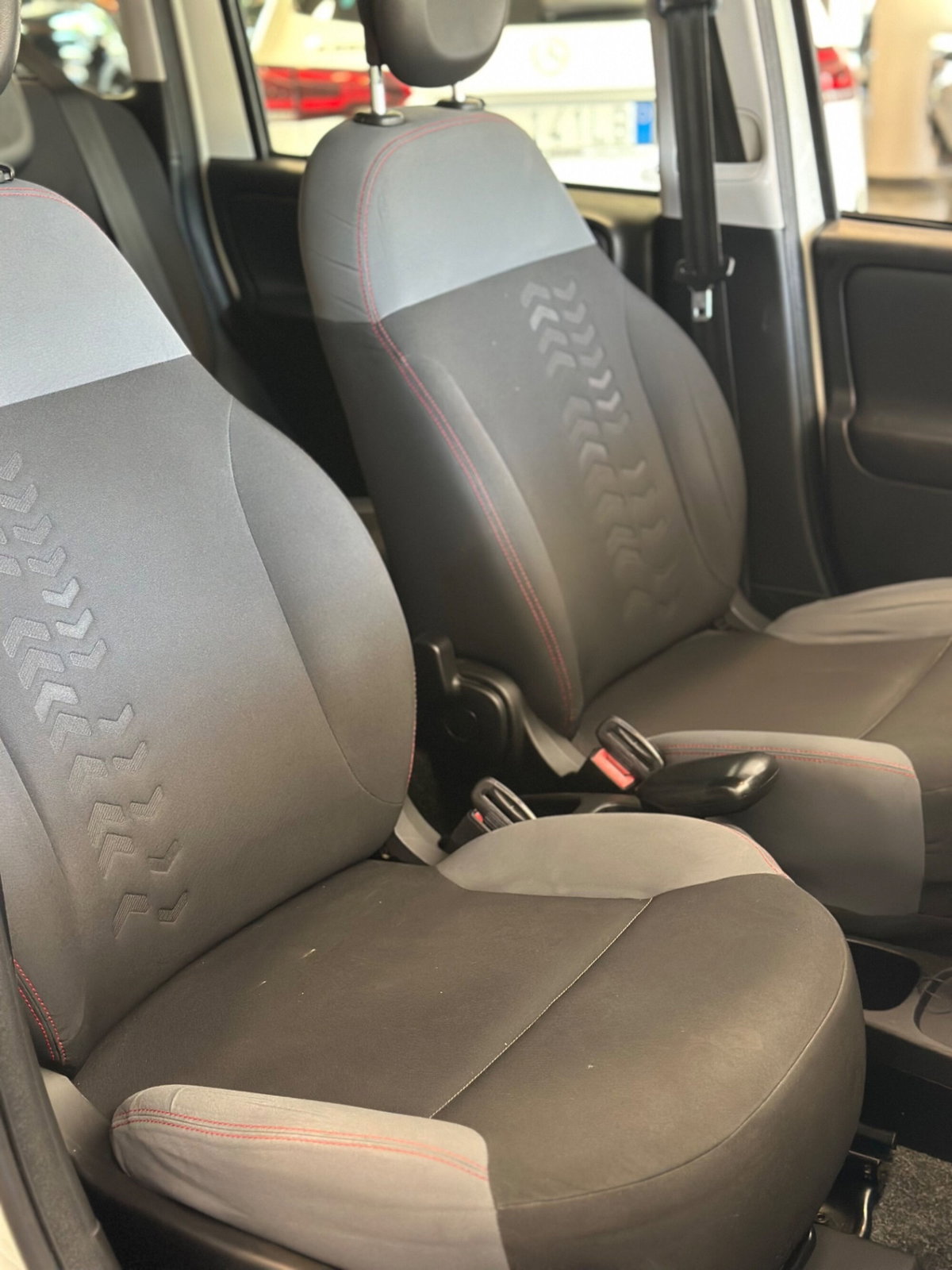 Fiat Panda 1.3 MJT 95 CV S&S Lounge (12)