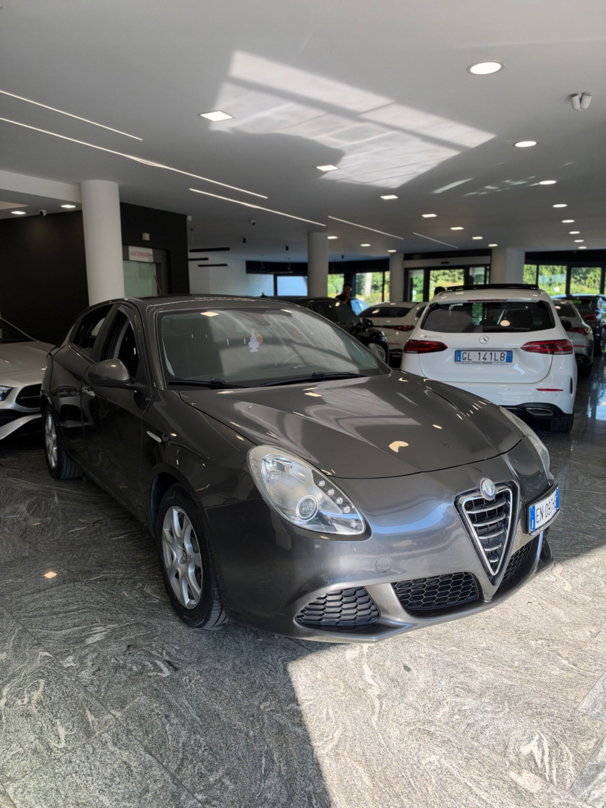 Alfa Romeo Giulietta 1.6 JTDm-2 Distinctive (3)