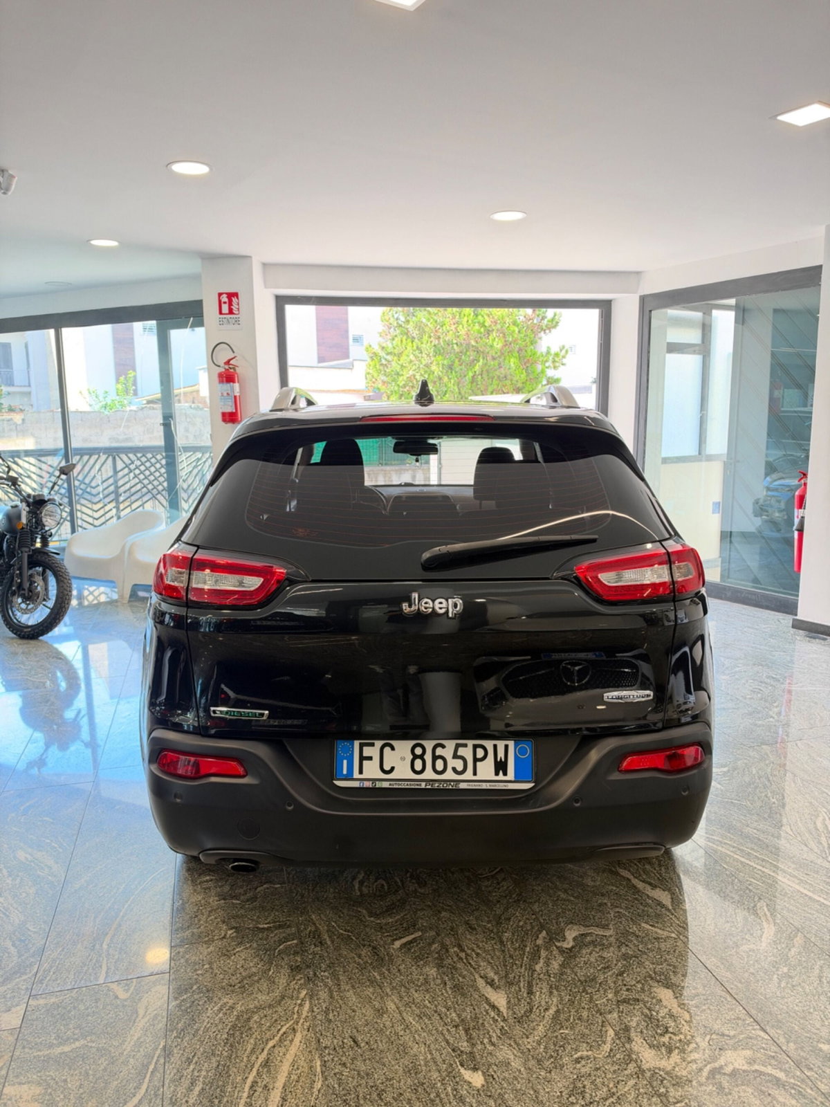 Jeep Cherokee 2.0 Mjt II Limited (2)