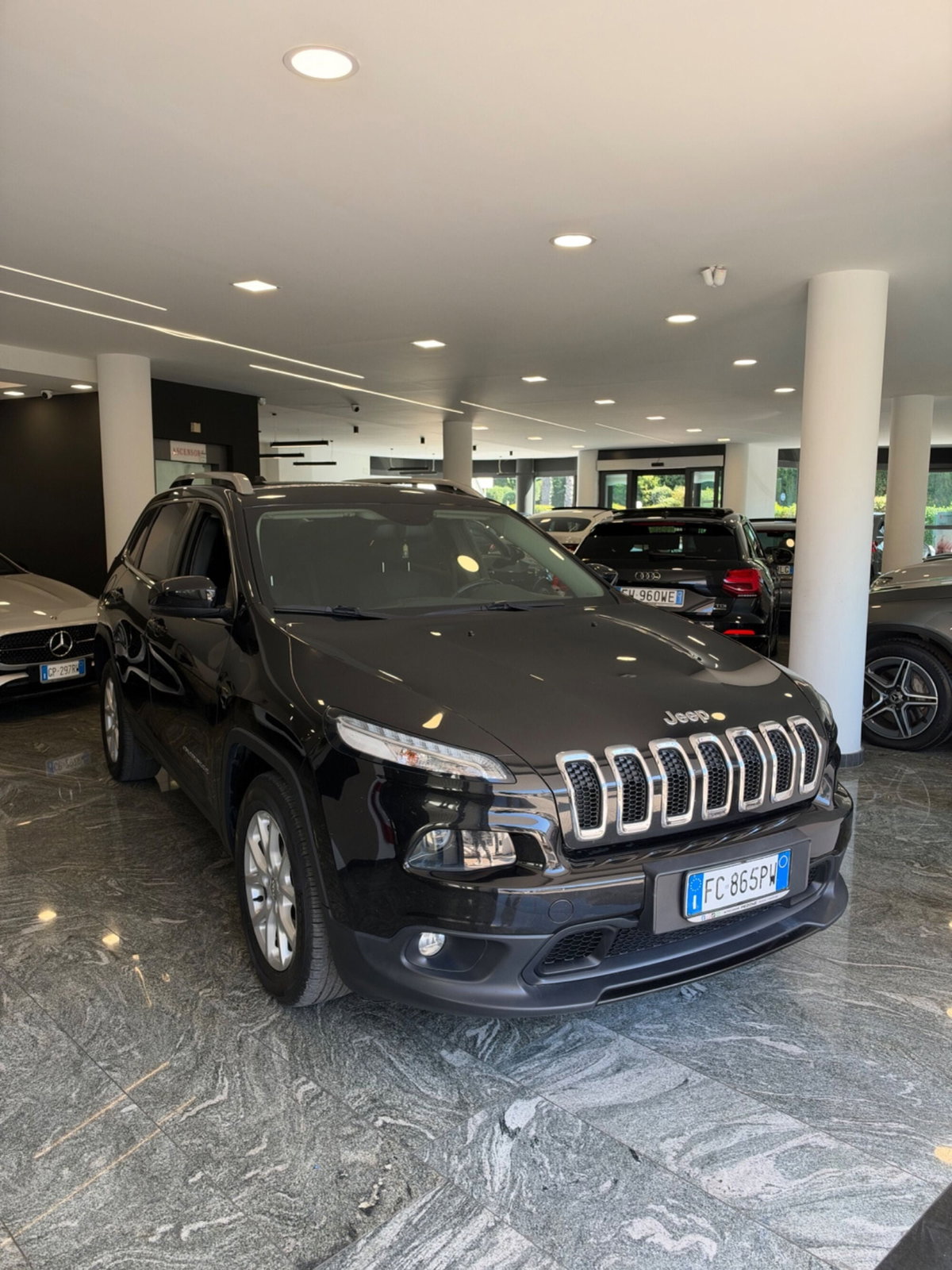 Jeep Cherokee 2.0 Mjt II Limited (6)