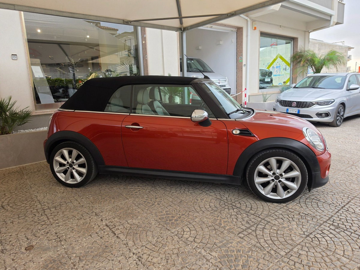 MINI Mini Clubman 1.6 16V Cooper D Clubman (11)