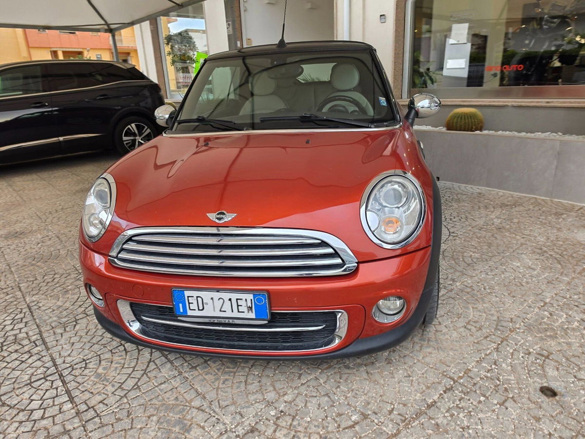 MINI Mini Clubman 1.6 16V Cooper D Clubman (3)