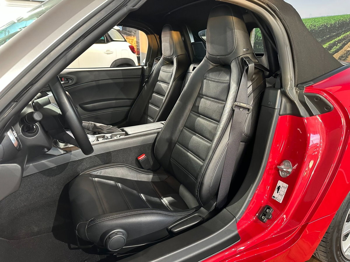 Fiat 124 spider 124 spider 1.4 MultiAir Lusso (17)