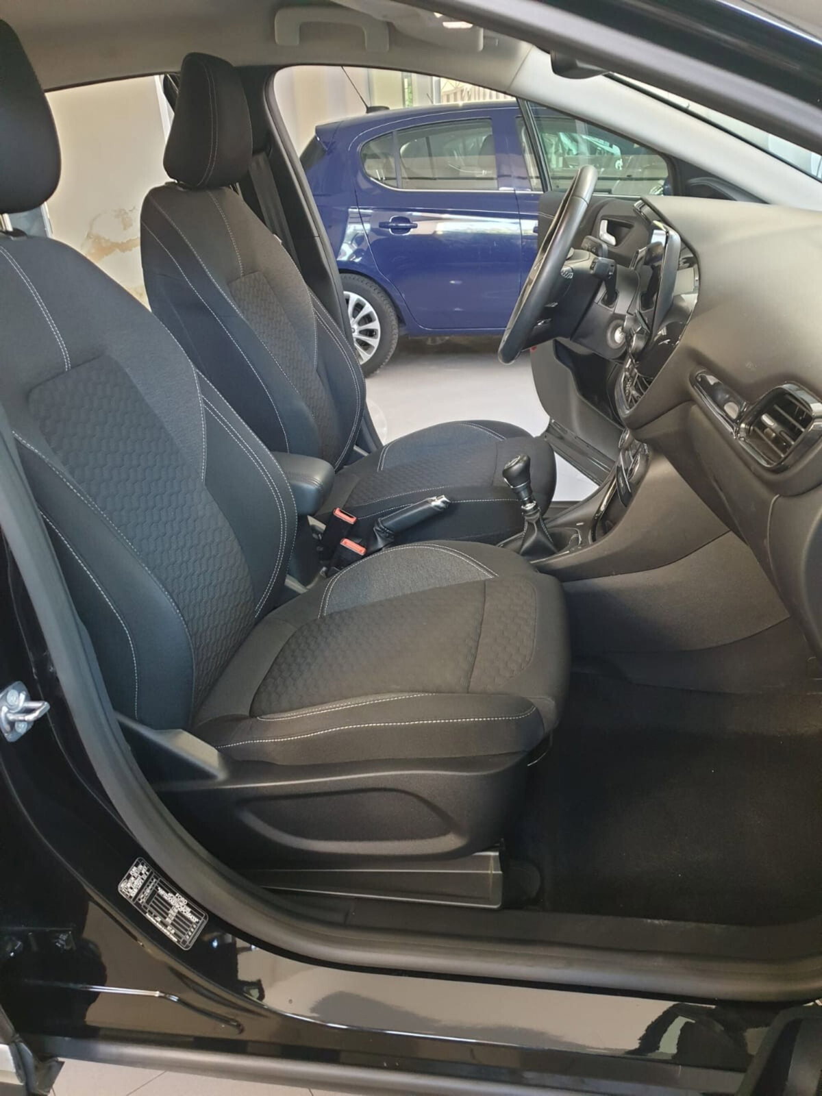 Ford Puma 1.0 EcoBoost Hybrid 125 CV S&S aut. Titanium Design (11)