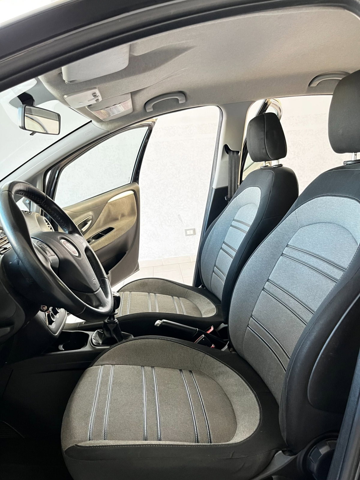 Fiat Punto Evo 1.2 5 porte S&S Active (7)