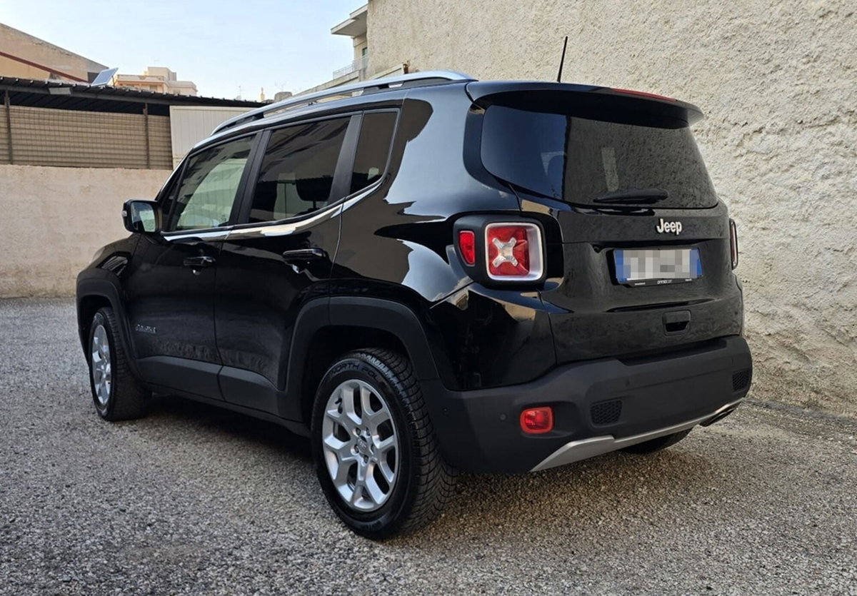 Jeep Renegade 1.6 Mjt 120 CV Limited (5)