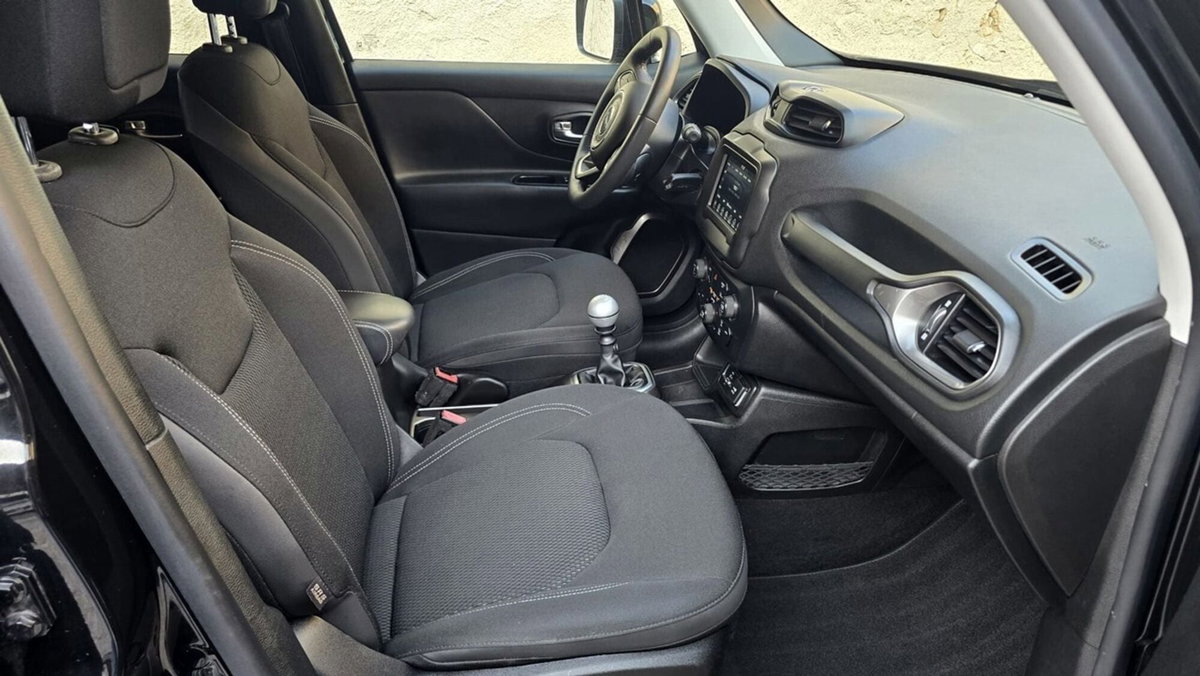 Jeep Renegade 1.6 Mjt 120 CV Limited (9)