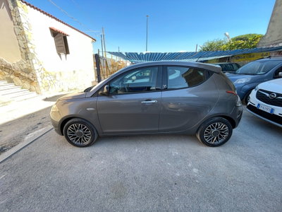 Lancia Ypsilon 1.2 69 CV 5 porte GPL Ecochic Gold (5)