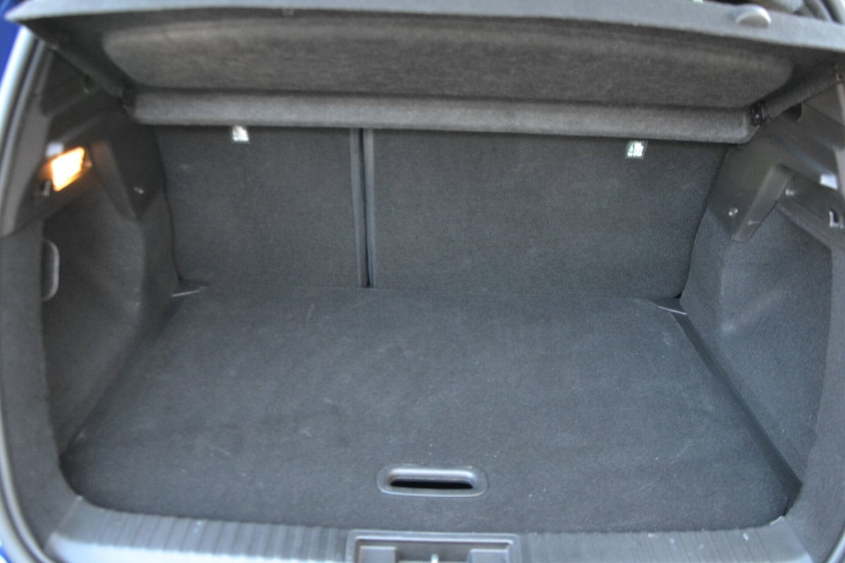 Renault Captur 1.3 mild hybrid Esprit Alpine 160cv edc (10)