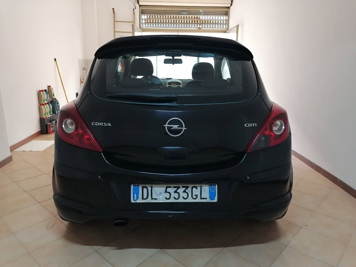 Opel Corsa 1.3 CDTI 75CV 3 porte Enjoy (5)