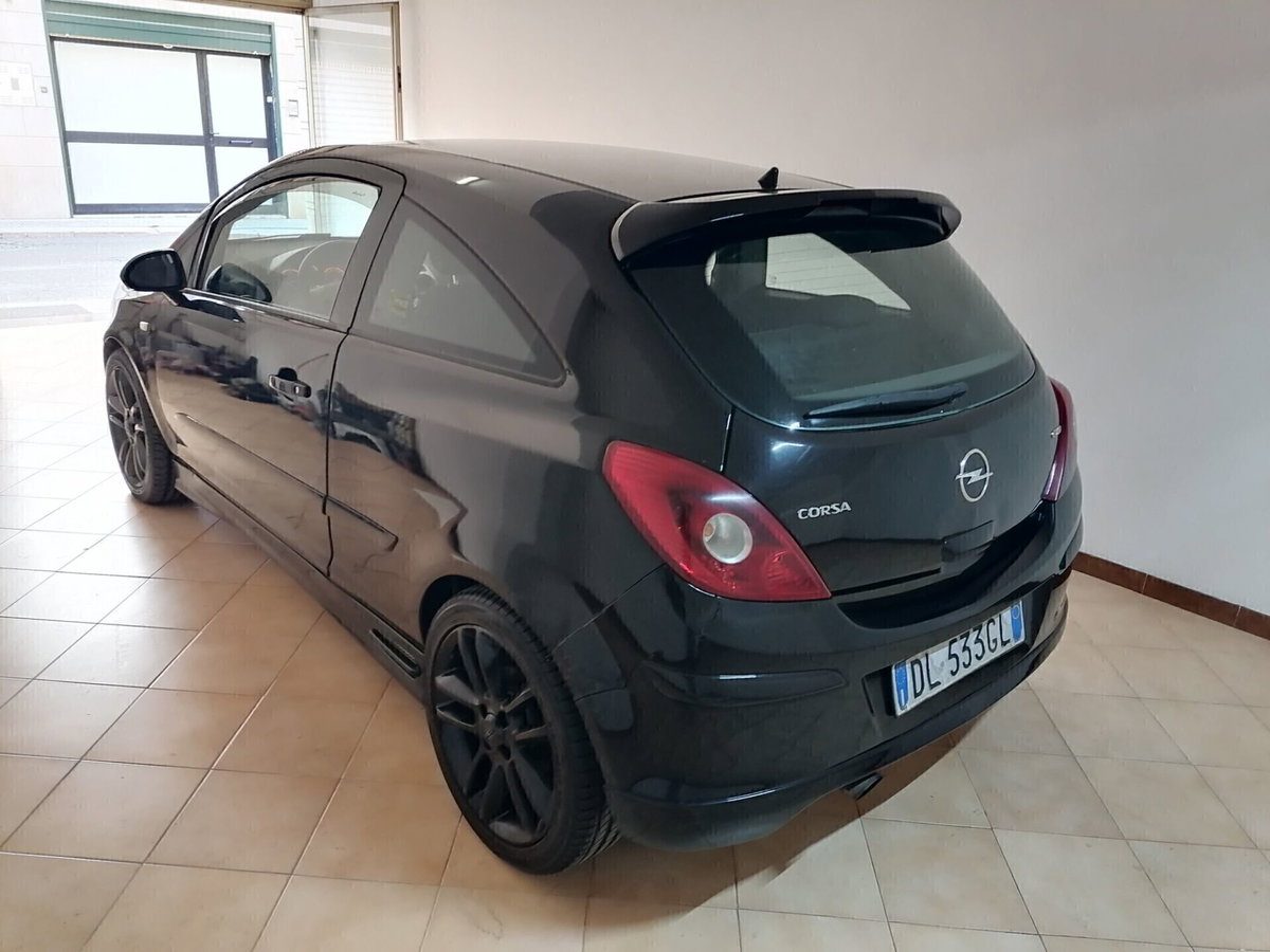 Opel Corsa 1.3 CDTI 75CV 3 porte Enjoy (6)