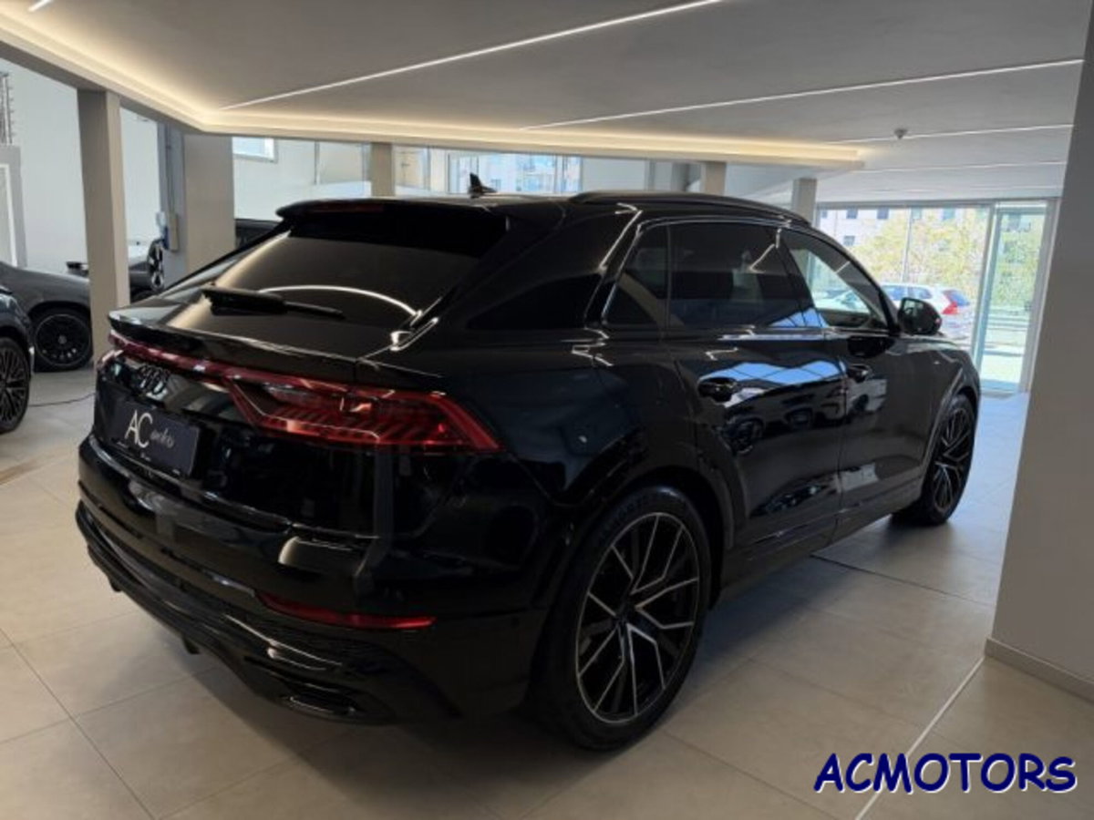 Audi Q8 Q8 45 TDI quattro tiptronic Sport (4)