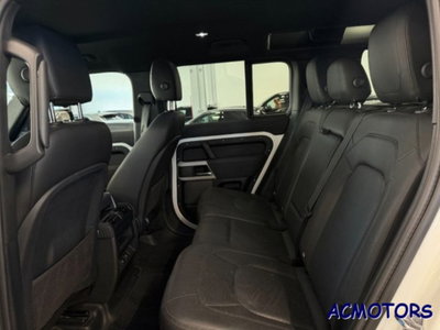 Land Rover Defender 110 3.0D I6 250 CV AWD Auto Commercial SE (10)