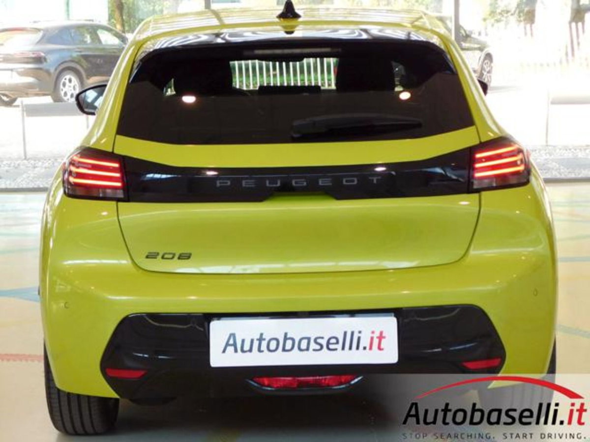Peugeot 208 50 kWh Allure (11)