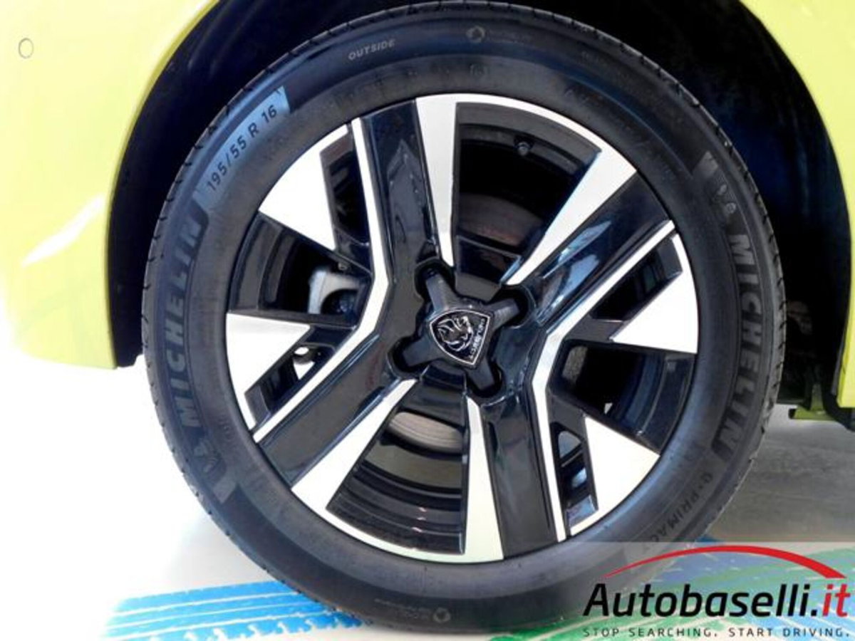 Peugeot 208 50 kWh Allure (12)