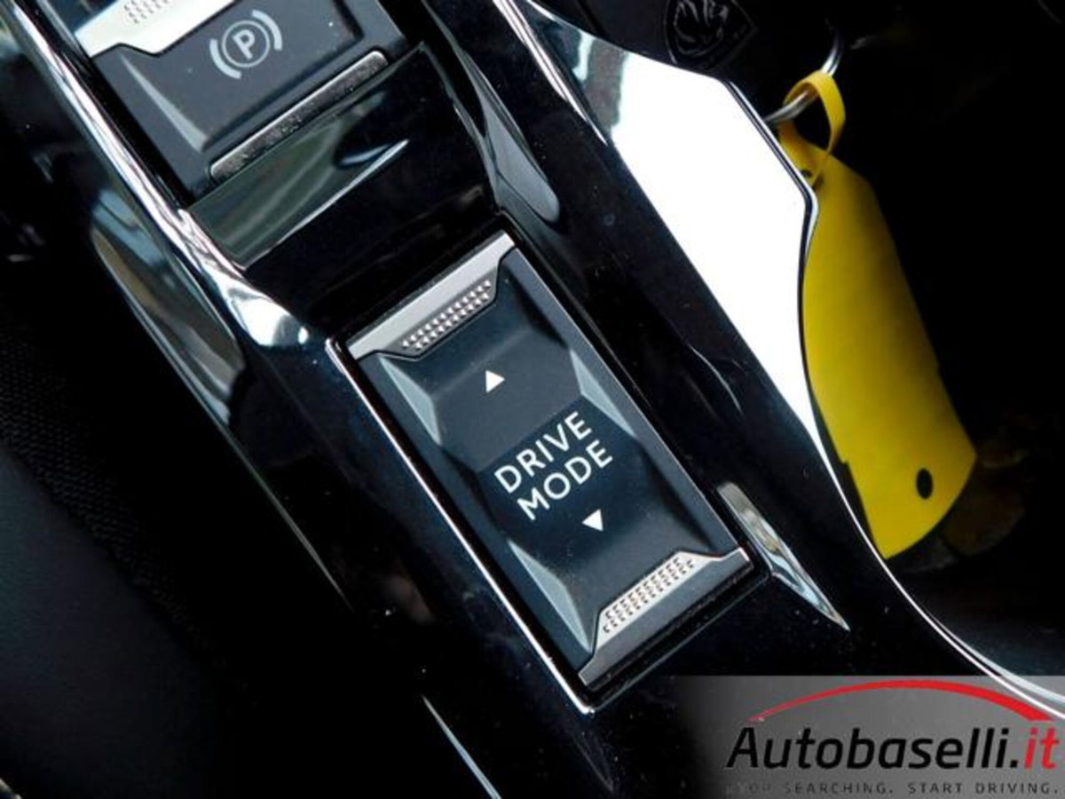 Peugeot 208 50 kWh Allure (14)