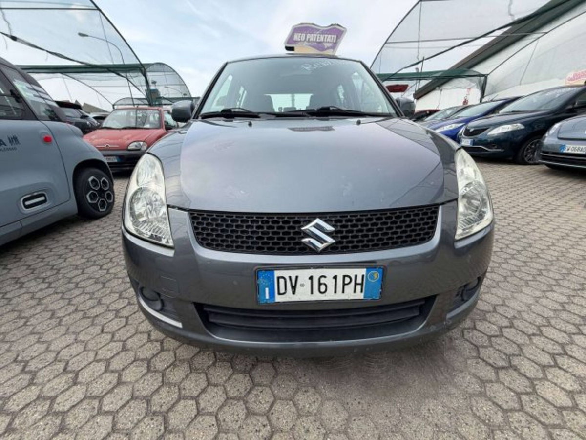 Suzuki Swift 1.3 5p. GL (2)