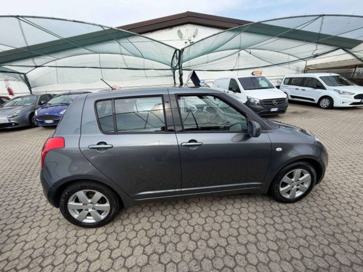 Suzuki Swift 1.3 5p. GL (3)