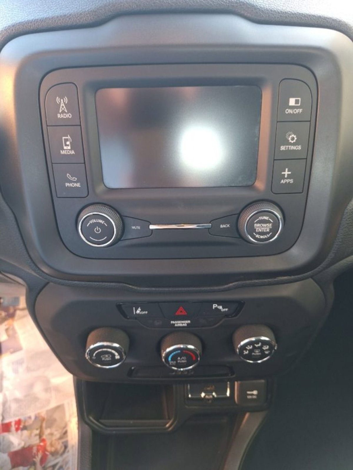 Jeep Renegade 1.6 Mjt 120 CV Longitude (11)