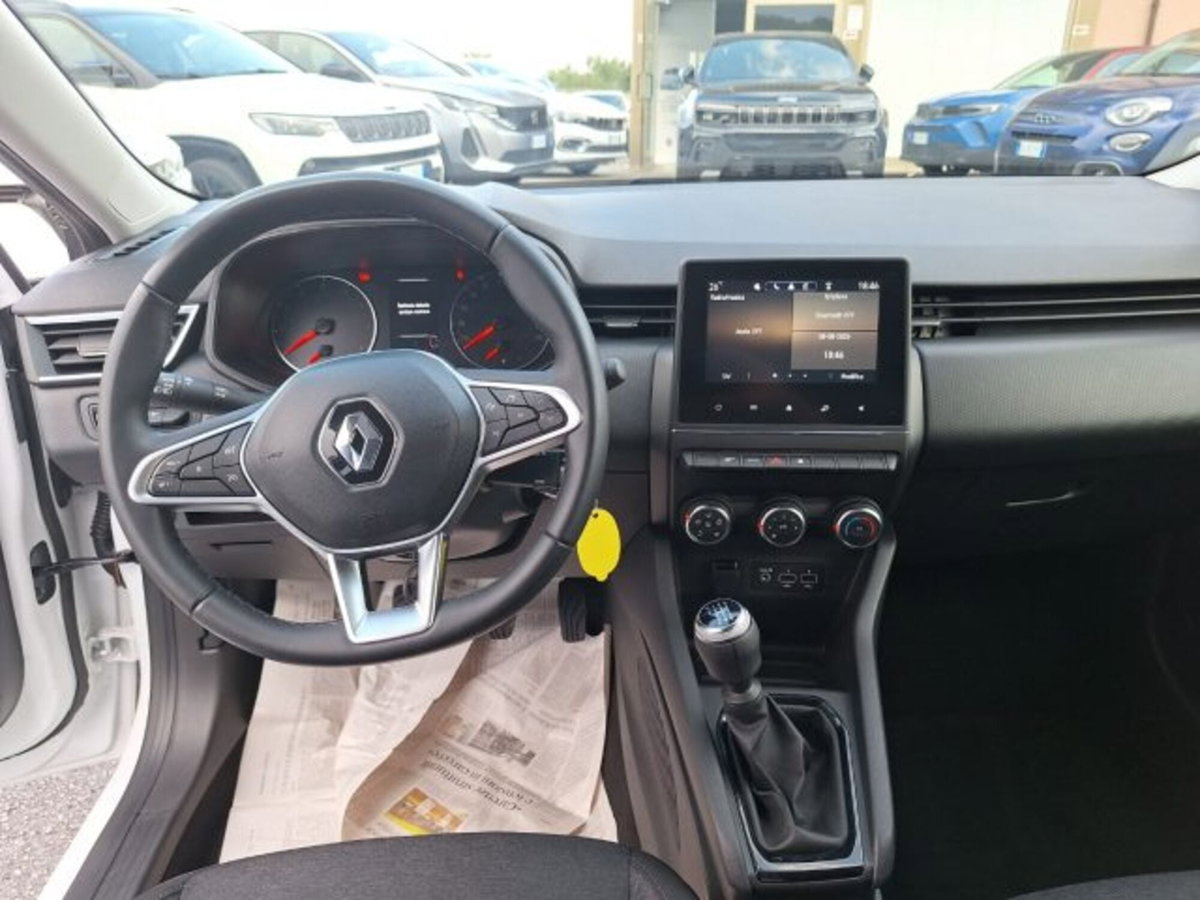 Renault Clio TCe 100 CV GPL 5 porte Equilibre (13)