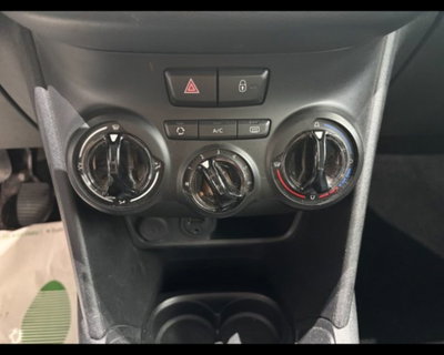 Peugeot 208 82 5 porte Access (10)