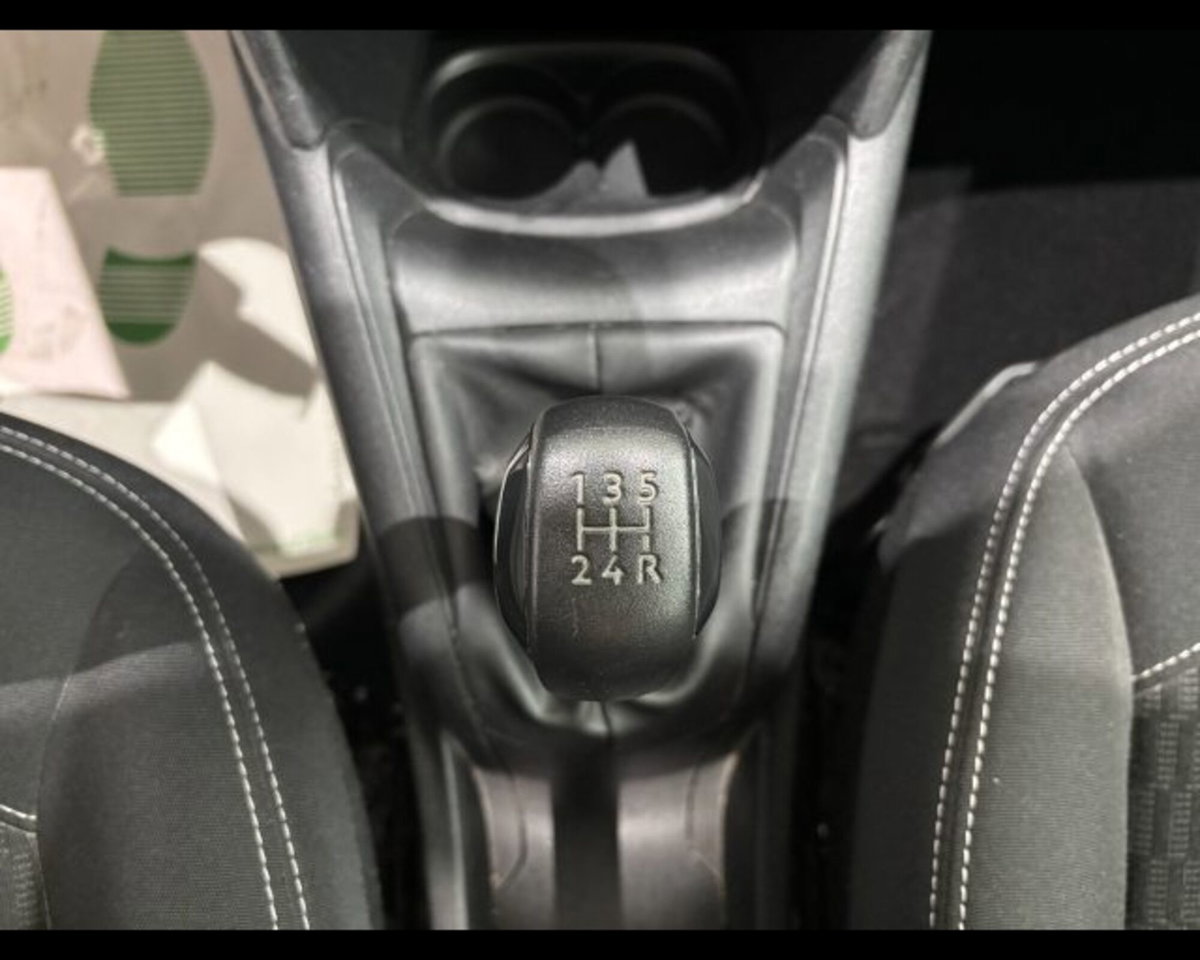 Peugeot 208 82 5 porte Access (11)