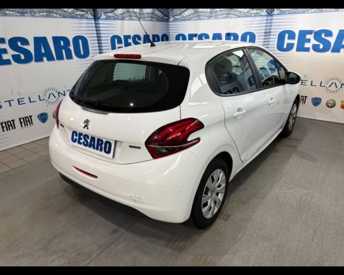 Peugeot 208 82 5 porte Access (3)