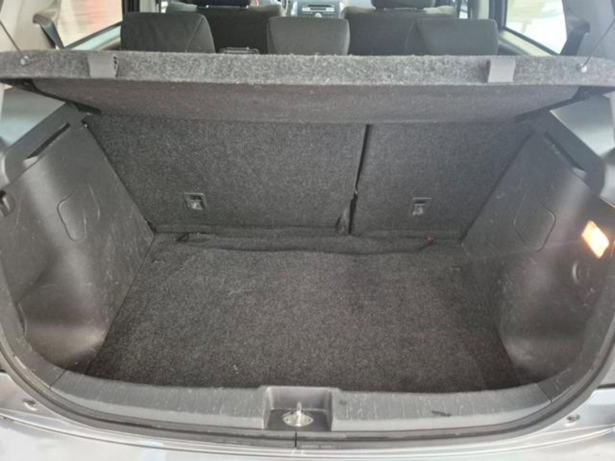 Fiat Sedici 2.0 MJT 16V DPF 4x4 Emotion (14)