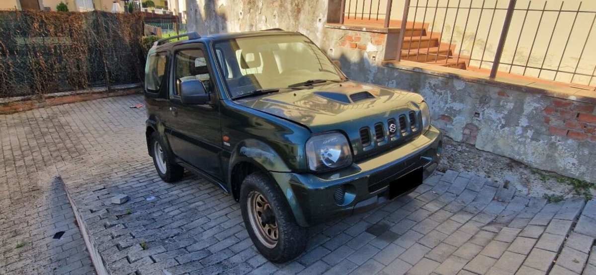 Suzuki Jimny 1.5 DDiS cat 4WD (2)