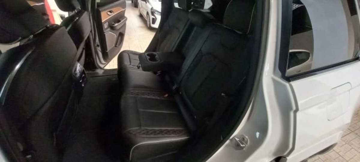 Jeep Grand Cherokee 2.0 PHEV ATX 4xe Summit Reserve (7)