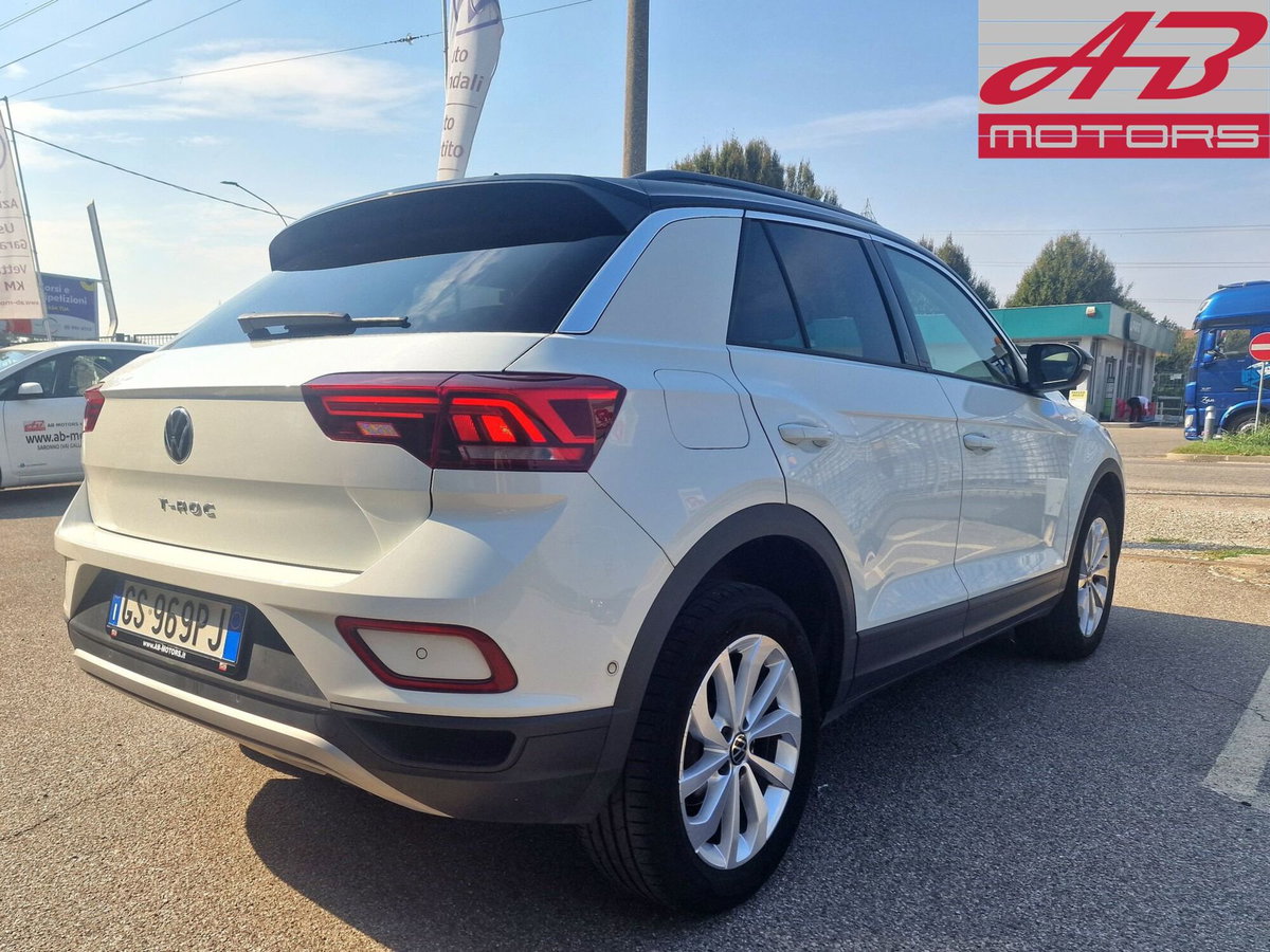 Volkswagen T-Roc 1.0 tsi Edition 115cv (5)